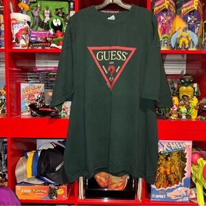 Vintage 95’ Guess jeans x Oversized logo t-shirt